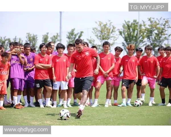 新疆籍足球球星的成长之路与他们在中国赛场上的辉煌贡献