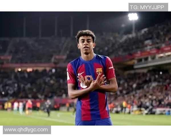 左脚足球天才的崛起与挑战探索那些改变历史的左脚球星们 左脚足球天才的崛起与挑战探索那些改变历史的左脚球星们